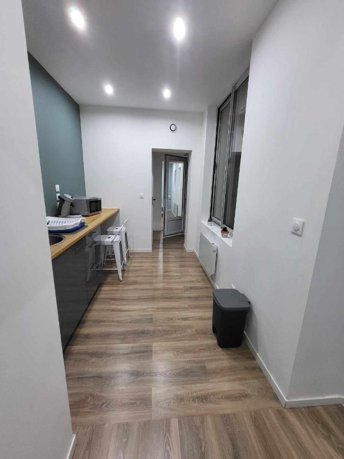 Apartamento Place Du Canada 2 Valenciennes Exterior foto